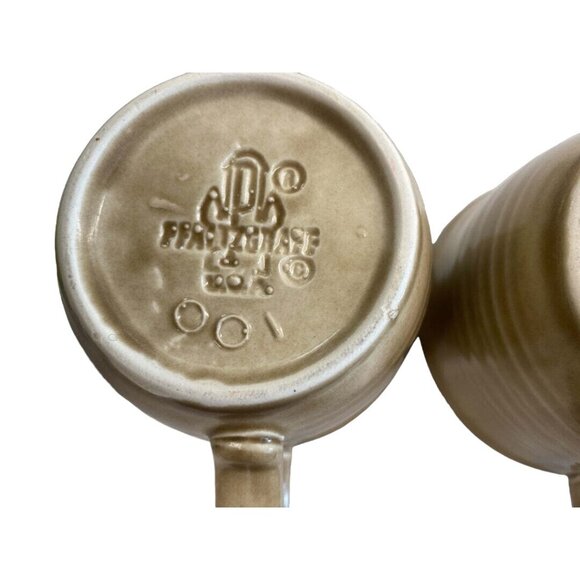 Vintage Set 2 Pfaltzgraff Folk Art Tan & Blue Coffee Cups Mug USA - Picture 8 of 8